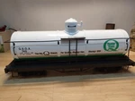 Bachmann Big Haulers # 746 Single Dome Tank Car Train Scale Quaker State. Fixed Price $39.99.