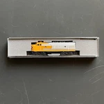 Kato 176-2140 Santa Fe Yellowbonnet Emd F7A Unit Locomotive #330 (f) #13E. Fixed Price $248.99.