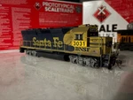 Ho Scale Athearn Bnsf GP40X (doesn Run). Fixed Price $54.66.
