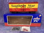 Usa Trains R-16256 Southern Star Refrigerator Car Nib Scale. Fixed Price $69.26.