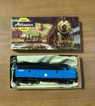 Athearn Ho Scale Boston And Maine Diesel Locomotive #4266 W/ Box - Not Complete. Fixed Price $44.88.