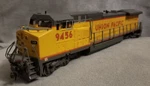 Bachmann Spectrum Ho Scale Ge Dash 8-40CW Diesel Union Pacific #9456, Runs. Fixed Price $69.99.