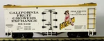 Usa Trains R-16051 Buxom Reefer Rare. Fixed Price $79.95.