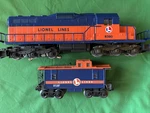 Lionel 6-8380 SD28 Flat Top & Caboose, Lines, Gauge. Fixed Price $150.00.
