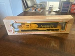 Bachmann Ho Scale Sd 40-2 Diesel Locomotive 5043, Santa Fe Original Box. Fixed Price $84.00.