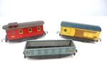 Lionel 1512, 1514, 1517 Litho 4W Freights For Winner Prewar Gauge X7938. Fixed Price $49.00.