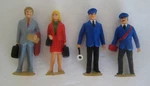 Lgb 5040 Train Station Personnel Figures (4) Scale Passenger Conductor Exc. Fixed Price $19.99.