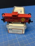 Con-cor Model Railroad Atsf 999823 Santa Fe Red Ext Vision Caboose Scale. Fixed Price $13.00.