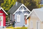 Piko 62240 Scale Lewis Gingerbread House Kit. Fixed Price $114.99.