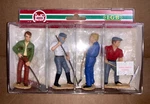 Lgb 5243 - Railroad Workers / Men Digging Scale Figures. Fixed Price $40.00.