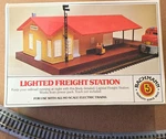 Bachmann Lighted Freight Station Ho 1:87 Mpn 46-1216 Plastic. Fixed Price $19.00.