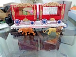 Bachmann Scale Big Haulers Emmett Kelly Circus Flat Car Cages W/lion. Fixed Price $44.99.
