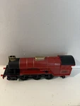 Lionel Harry Potter Hogwarts Castle Gauge Steam Locomotive Red. Fixed Price $46.91.