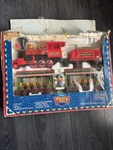 Walt Disney Wld Railroad Train Set-vtg- 1 Figure #60080 Works Great!! Must Have. Fixed Price $65.00.
