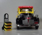 Ertl 1947 Coca Cola Truck W Hand & Soda Case (3) Cargo 1/24 Scale. Fixed Price $89.99.