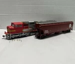 Athearn Genesis SD-75I Locomotive Bnsf Scale Dcc Ready & 3 Bay Hopper. Fixed Price $89.99.