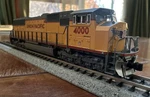 Kato Scale Locomotive #176-7607 SD70M Union Pacific #4000 Ny. Fixed Price $114.99.
