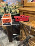 Spectacular Lionel Prewar 0027 1939 3-RAIL Caboose From Set NO.0082W W/box. Fixed Price $125.00.