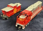 Ho Life-like, GP38-2 Locomotive & Cupola Caboose Santa #3500 Original Box. Fixed Price $44.95.