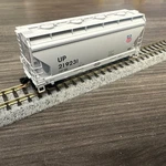 Micro Trains Scale 09200302 Bay Acf Center Flow Cov Hopper Union Pacific Nib. Fixed Price $31.99.