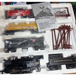 Lionel Pennsylvania Flyer Gauge Ready To Run Train Set Prr 565 Tested. Fixed Price $225.00.