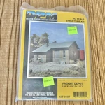 Vintage Dpm Structure Kit #107 Freight Depot Building Train Model Usa 1994 New. Fixed Price $22.49.