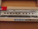 Walthers 932-6326 Ho-scale Pennsylvania Railroad Pullman-standard 85' Budd Diner. Fixed Price $41.99.