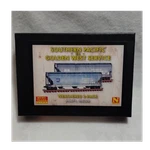 Micro-trains Line Southern Pacific Golden West Weathered Freight Car 2-PACK. Fixed Price $64.99.