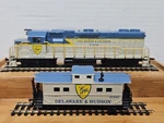 Life-like 7301 Deluxe Locomotive D&h Train Matching Caboose 47580. Fixed Price $44.95.