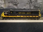 Trix Scale U-28 Diesel Locomotive Northen Pacific NP-4E. Fixed Price $45.99.
