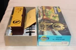 Ho Scale Athearn, 40' Box Car, Great Northern, Wfe, Yellow, #71055 - 5216. Fixed Price $24.00.