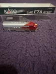 Dc Kato 176-2121 Emd F7A Scale At&sf Santa Fe #300 Made In Japan New Old Stock. Fixed Price $135.00.
