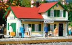 Piko G-scale New 2026 Blue Creek Valley Station, Building Kit 62029. Fixed Price $195.99.