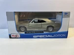 1969 Dodge Charger R/t Diecast Model Car: 1/25 Scale, New In Box By Maisto. Fixed Price $30.00.