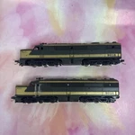 Con-cor Scale Canadian Maple Leaf Locomotives 9016 9018 Powered & Dummy Unit. Fixed Price $99.99.