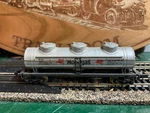 Bachmann Scale Mobile Gas 3 Dome Tanker Car. Fixed Price $13.27.