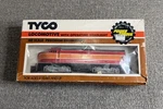 Vintage Tyco Ho Scale Southern Pacific Sharknose Diesel Locomotive. Fixed Price $76.00.