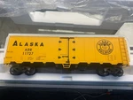 Usa Trains Gauge R16512 Alaska Reefer Metal Wheels Knuckle Couplers Like. Fixed Price $149.00.
