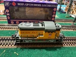 O/O27 RMT-92417-6 Union Pacific Gp Beep Diesel Locomotive #208- Lnib. Fixed Price $174.97.
